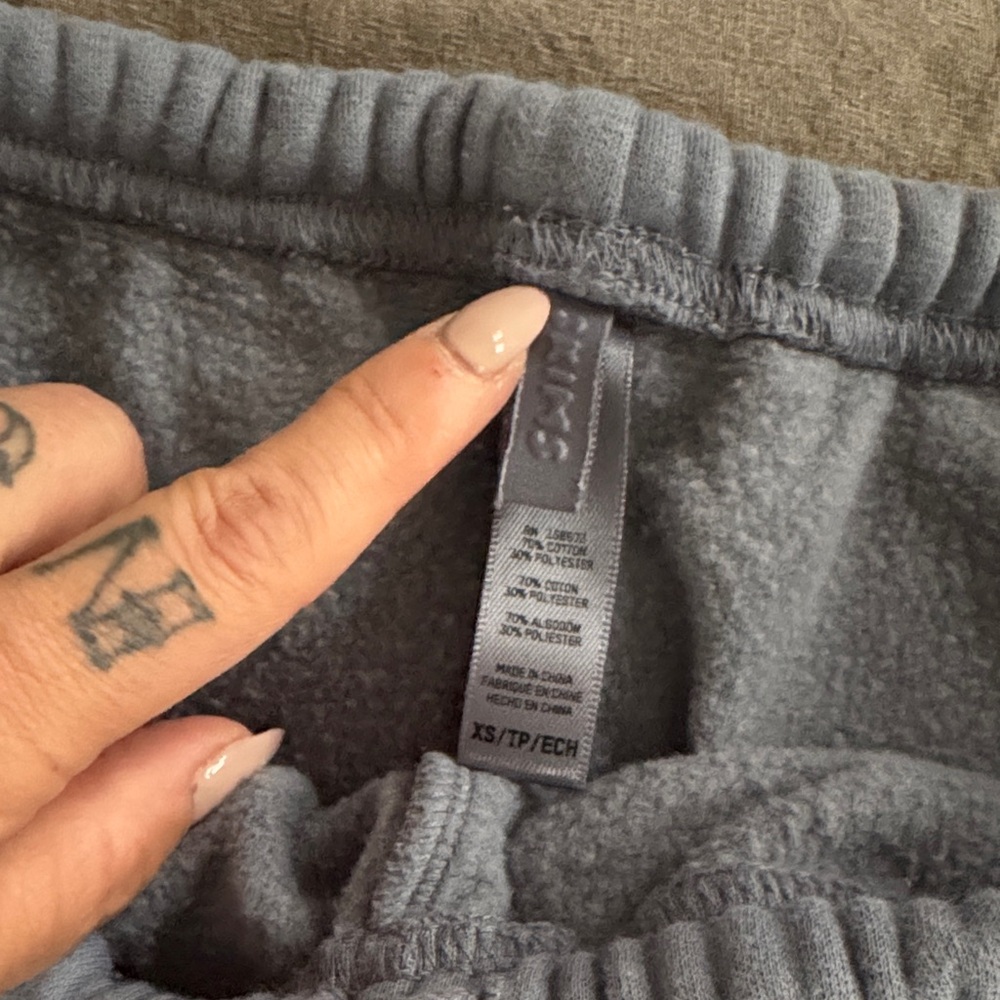 SKIMS Slate Blue Lounge Pants - Picture 2 of 2